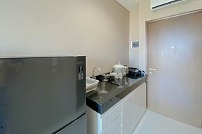 Nice And Elegant Studio At 9Th Floor Ciputra International Apartment