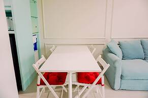 Modern And High Floor 2Br Bintaro Embarcadero Apartment