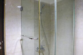 Comfort Stay Studio At Tamansari The Hive Apartment