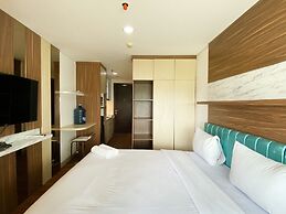 Homey And Comfortable Studio At Enviro Apartment