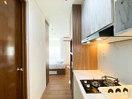 Homey And Comfortable Studio At Enviro Apartment
