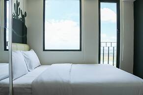 Tranquil And Minimalist Studio At Osaka Riverview Pik 2 Apartment