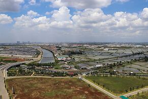 Tranquil And Minimalist Studio At Osaka Riverview Pik 2 Apartment