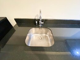 Modern Look Studio Apartment At Marquis De Lafayette