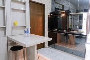 Great Deal 2Br Apartment At 7Th Floor Gateway Ahmad Yani Cicadas