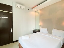 Homey 2Br Apartment Crown Court Executive Condominium