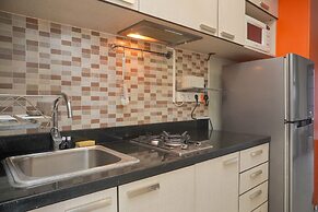 Modern And Cozy Stay 1Br At Tamansari Semanggi Apartment