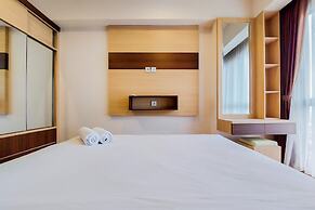 Homey And Simply 1Br M-Town Signature Apartment