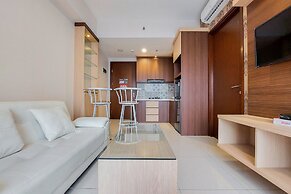 Homey And Simply 1Br M-Town Signature Apartment