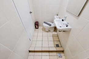 Best Cozy Stay Studio Apartment At 10Th Floor M-Town Residence