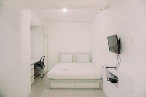 Cozy Stay Studio At Urbantown Serpong Apartment