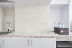 Simply Look And Homey 1Br Osaka Riverview Pik 2 Apartment