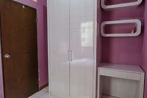Homey And Cozy 3Br Apartment At Gateway Ahmad Yani Cicadas