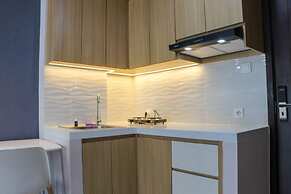 Cozy Stay Studio At 27Th Floor Daan Mogot City Apartment