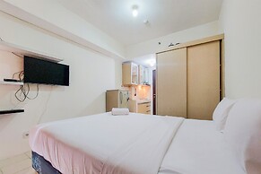 Homey And Tidy Studio Serpong Greenview Apartment