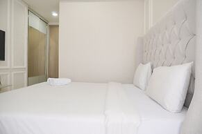 Modern Look And Warm 1Br At Gold Coast Apartment