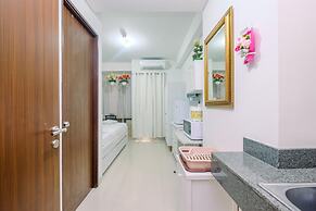 Minimalist And Cozy Studio (No Kitchen) Transpark Cibubur Apartment