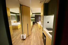 Scenic And Homey Studio Mataram City Apartment