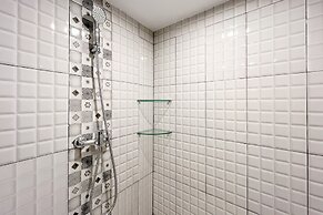 Simply Look Studio At 21St Floor De Prima Apartment