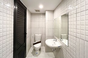 Simply Look Studio At 21St Floor De Prima Apartment