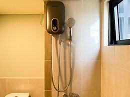 Comfort Stay And Simply 2Br At Meikarta Apartment