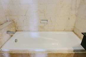 Homey And Spacious 3Br Apartment At Braga City Walk