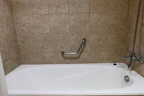 Simply 2Br (No Kitchen) At Apartment Marbella Suites Dago Pakar Bandun