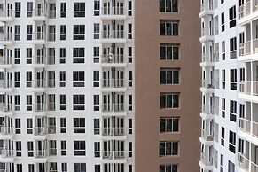 Restful And Simply Studio Tokyo Riverside Pik 2 Apartment