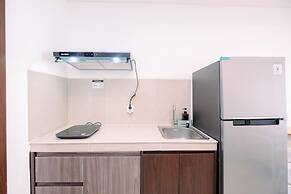 Modern Look And Comfy 2Br At Vasaka Solterra Apartment