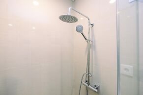 Modern Look And Comfy 2Br At Vasaka Solterra Apartment