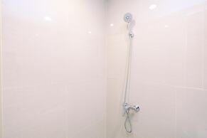 Modern Look And Comfy 2Br At Vasaka Solterra Apartment