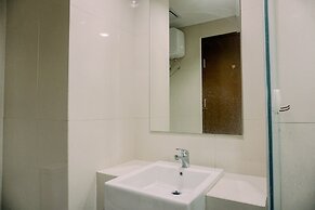 Comfort And Modern Look 2Br Apartment M-Town Signature