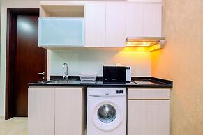 Modern Look And Comfy 2Br At Menteng Park Apartment