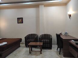 Hotel Holiday Palace