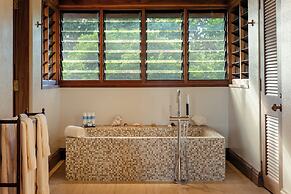 Wakaya Island Resort & Spa