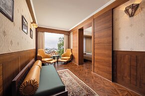 WelcomHeritage Grand Srinagar