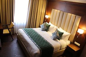 WelcomHeritage Grand Srinagar