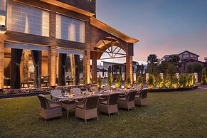 WelcomHeritage Grand Srinagar