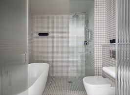 The StandardX, Melbourne