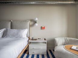 The StandardX, Melbourne