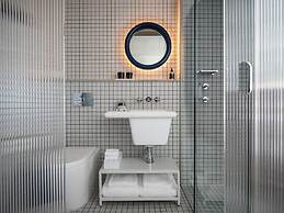 The StandardX, Melbourne