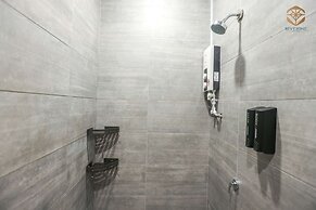 Kuching Riverine Resort