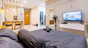 Kuching Riverine Resort