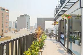 THE HOME HOTEL & APARTMENT