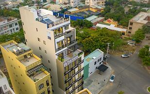 THE HOME HOTEL & APARTMENT