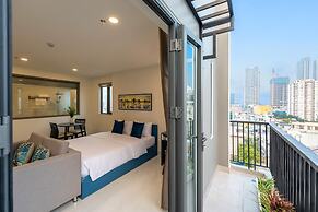 THE HOME HOTEL & APARTMENT