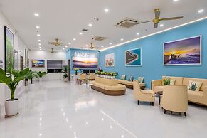 THE HOME HOTEL & APARTMENT