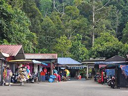 Triima Inn Tanjung Rhu by Perfect Host