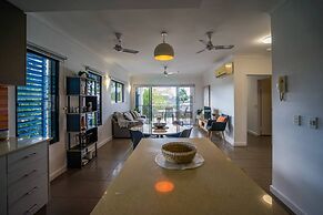ZEN NOMAD - 2BR Nightcliff Apartment