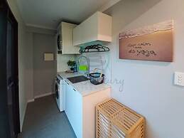 ZEN AT ROSEWOOD - 2BR Guesthouse & Pool